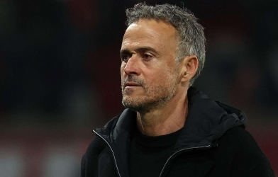 PSG trao siêu hợp đồng cho HLV số 1 thế giới