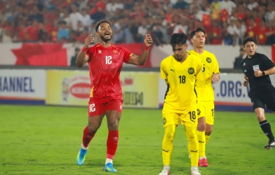 Báo Malaysia: 'Đội nhà chưa đủ tầm đấu Việt Nam'