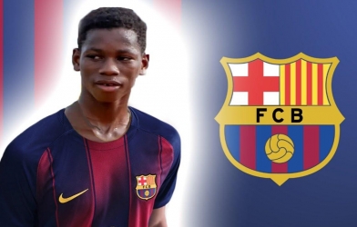 Barca nguy cơ mất 'Messi Mali' vào tay PSG