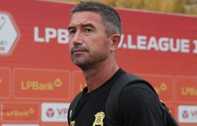 HLV Úc chỉ ra cầu thủ hay nhất trận, không phải Hoàng Hên