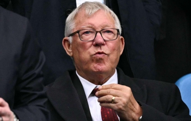 NÓNG: Sir Alex Ferguson nhập viện