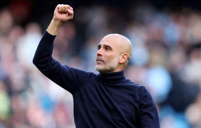 Pep Guardiola khiến Man City 'dậy sóng' với phát biểu mới