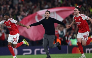 NÓNG: Arsenal ra quyết định về tương lai của Arteta