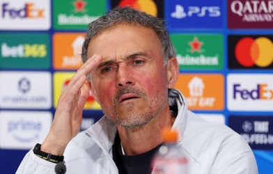 HLV Luis Enrique: 'Các bạn không hiểu chiến thuật của tôi'
