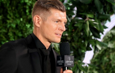 Toni Kroos bóc trần nội bộ hỗn loạn của Real Madrid