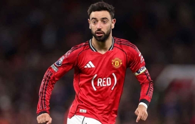 Bruno Fernandes chính thức san bằng kỷ lục của Thierry Henry tại EPL