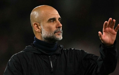 XÁC NHẬN: Pep Guardiola đàm phán làm thầy Ronaldo