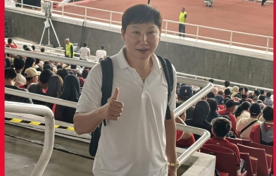 HLV Kim Sang Sik sang Indonesia để theo dõi đối thủ của ĐT Việt Nam