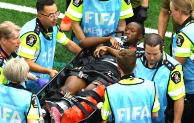 FIFA bồi thường sau chấn thương kinh hoàng của cầu thủ Canada