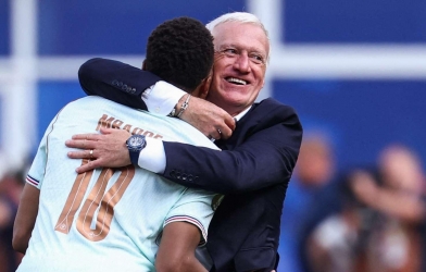 Deschamps lên tiếng về chấn thương của Mbappe