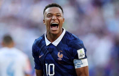 HLV Deschamps chốt tình trạng Mbappe trước thềm đại chiến Tây Ban Nha