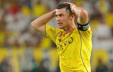 Al-Nassr ngập trong nợ, tương lai Ronaldo bị đặt trước dấu hỏi lớn