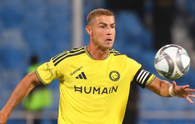 Ronaldo đáng được hưởng phạt đền, chuyên gia chỉ ra sai sót của trọng tài