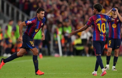 Quả bóng Vàng World Cup lên tiếng sau màn ra mắt cho Barca