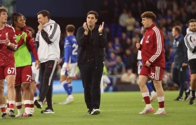 HLV Liverpool nói lời thật lòng về màn ra mắt của 'siêu bom tấn' mùa hè