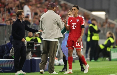 HLV Kompany: '75.000 khán giả đều vui cho Musiala'
