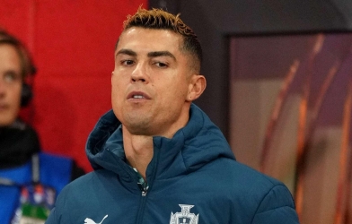 Ronaldo nhận chỉ trích lớn từ huyền thoại Bồ Đào Nha