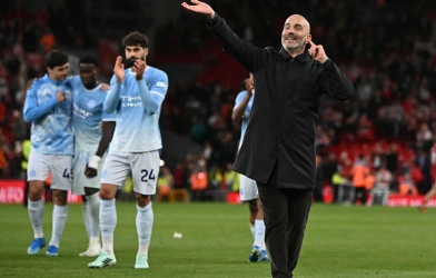 Thắng đậm Liverpool, HLV Man City gửi thông điệp cứng rắn giữa bão chỉ trích
