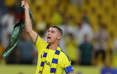 CHÍNH THỨC: Trận đấu của Ronaldo bị hoãn