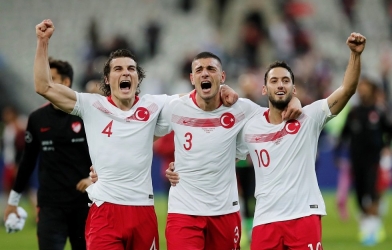 Chuyên gia Việt Nam dự đoán kết quả Thổ Nhĩ Kỳ vs Xứ Wales: Chiến thắng đầu tiên?