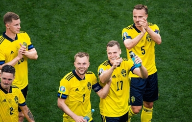 Chuyên gia quốc tế dự đoán Thụy Điển vs Ba Lan: Lựa chọn đúng đắn