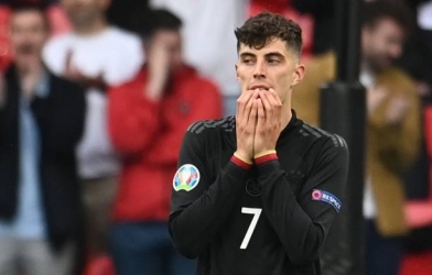 Video Anh vs Đức: Havertz vô-lê như đạn bắn bị Pickford cản phá
