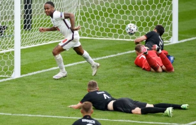 Video Anh 1-0 Đức: Sterling tiếp tục tỏa sáng cho ĐT Anh