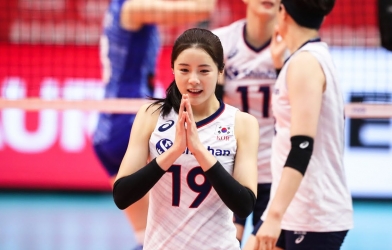 'Ngọc nữ' xinh đẹp nhất làng bóng chuyền Hàn Quốc là ai?