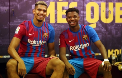 Trả lương cao gấp đôi Barca, MU chiêu mộ thành công ngôi sao cả châu Âu theo đuổi?