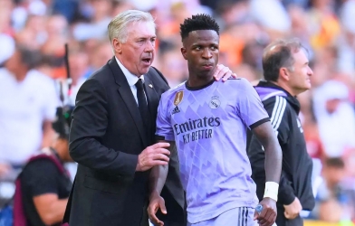 Ancelotti lên tiếng về đề nghị 1 tỷ Euro cho Vinicius