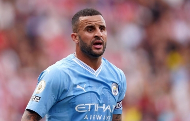 Sao Man City cạch mặt bồ nhí vì lại gây scandal