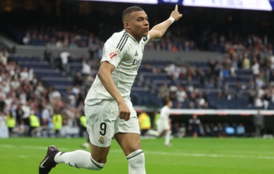 Kylian Mbappe đi vào lịch sử Real Madrid