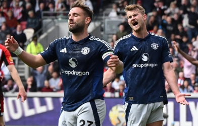 Đôi công rực lửa, Brentford hạ MU trong trận cầu mãn nhãn 7 sao