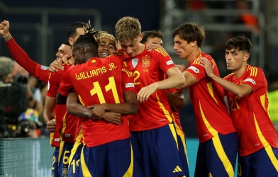 Yamal hóa người hùng, Tây Ban Nha hạ Pháp trong trận cầu 9 bàn kịch tính