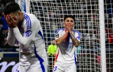 Cú sốc lớn: Gã khổng lồ nước Pháp bị giáng xuống Ligue 2