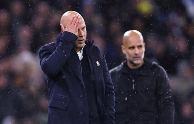 Liverpool của Arne Slot nhận đòn giáng nghiêm trọng