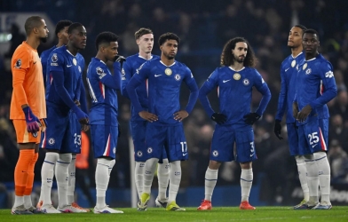 7 phút thảm họa, Chelsea chia điểm cay đắng trước Leeds United