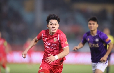 Báo Trung lên tiếng, nói thẳng một điều về phong độ hiện tại của Đình Bắc