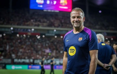 Thắng 7 sao, Flick ra phán quyết việc Barca vô địch Champions League