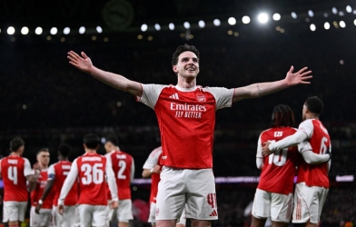 Huyền thoại chỉ thẳng điều kiện để Arsenal giành cú ăn 4 lịch sử