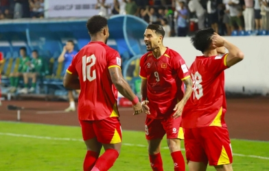 Hoàng Hên: 'Tôi hiểu Son, nhìn thôi là biết chạy đâu rồi'