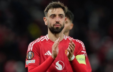 MU chốt thương vụ bán Bruno Fernandes