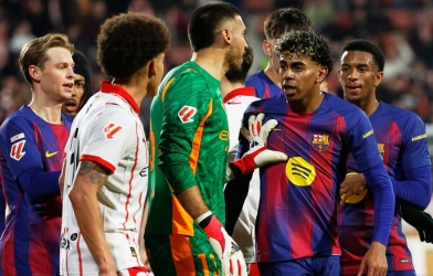 Barca bị UEFA  điều tra, đối diện án phạt nặng tại châu Âu