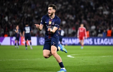 Trực tiếp PSG 2-0 Liverpool: Pha solo của Kvaratskhelia