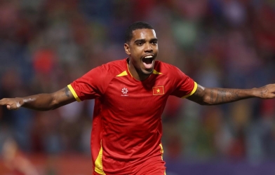 CĐV Thái phản ứng cực mạnh khi Việt Nam sắp nhập tịch 'sát thủ' Brazil