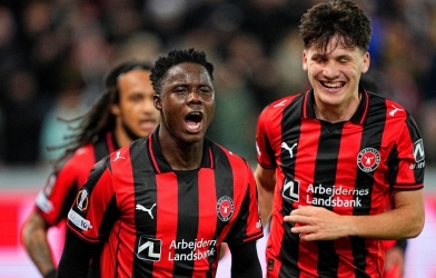 Tạm biệt Zirkzee, MU vung tiền chốt tiền đạo ghi 16 bàn sau 17 trận