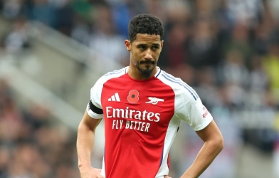 Saliba nói thẳng nỗi đau 4 năm về nhì tại Arsenal