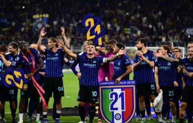 CHÍNH THỨC: Inter Milan vô địch Serie A, đi vào lịch sử