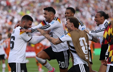 Siêu dự bị lập cú đúp, Đức ngược dòng nghẹt thở vào vòng knock-out World Cup 2026