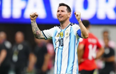 Toả sáng rực rỡ, Messi ghi danh vào lịch sử World Cup